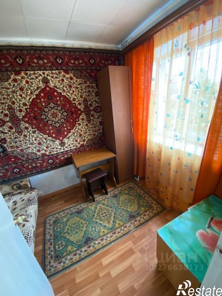 Комната пр-кт Б.Хмельницкого, 71,  д. 71