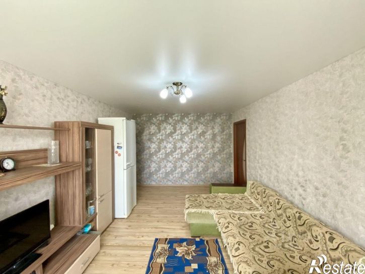 3-комн квартира ул Попова, 100,  д. 100