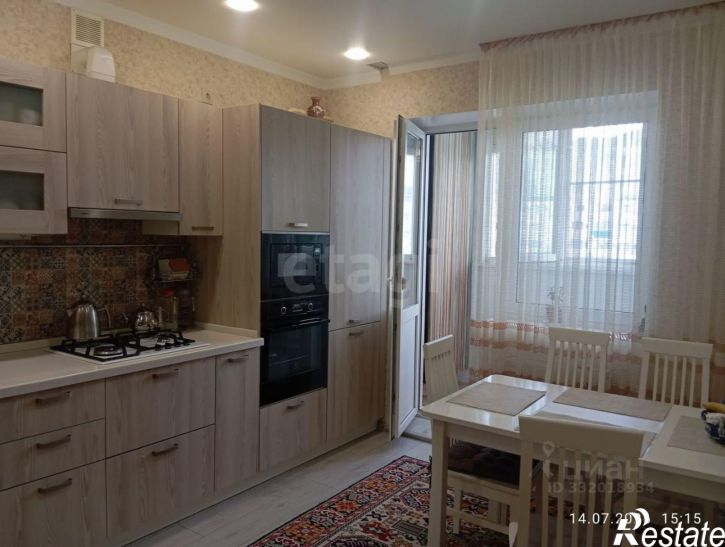 2-комн квартира пр-кт Б.Хмельницкого, 60а,  д. 60а