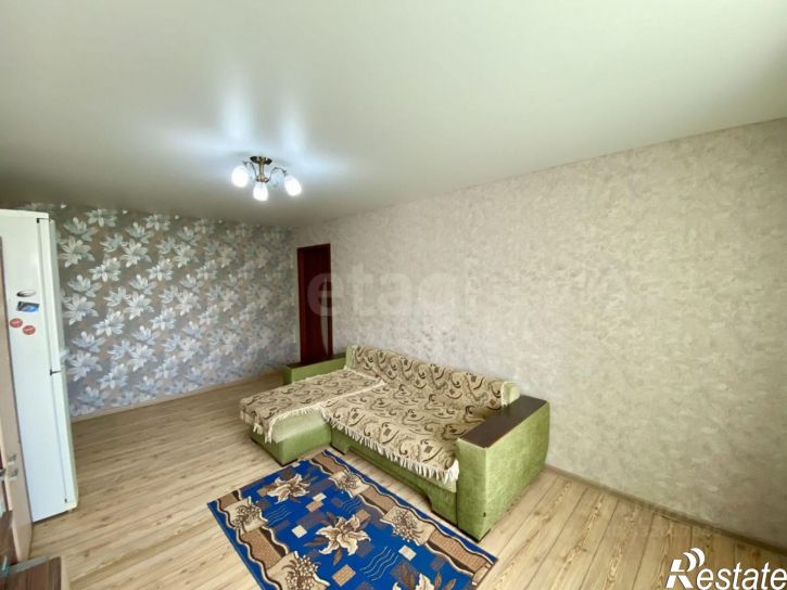 3-комн квартира ул Попова, 100,  д. 100