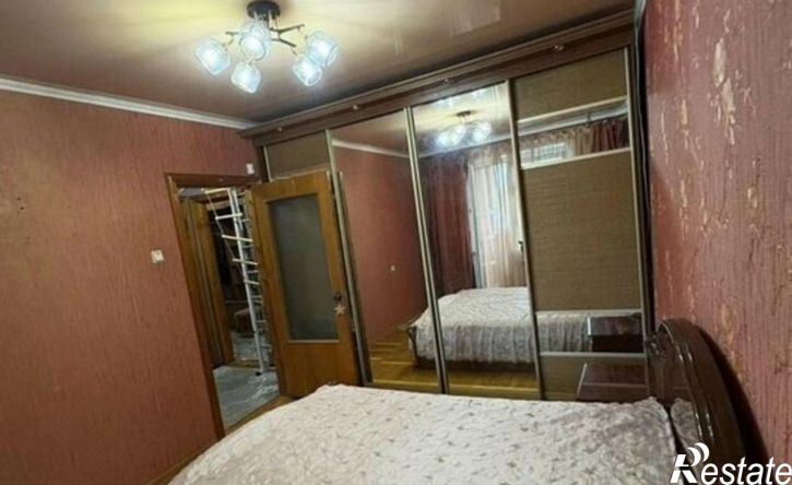 3-комн квартира ул 60 лет Октября, 10,  д. 10
