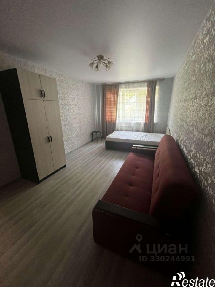 3-комн квартира улица 5 Августа,дом 26