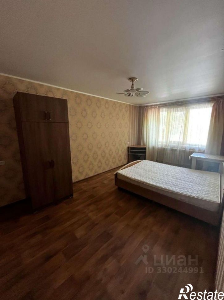3-комн квартира улица 5 Августа,дом 26