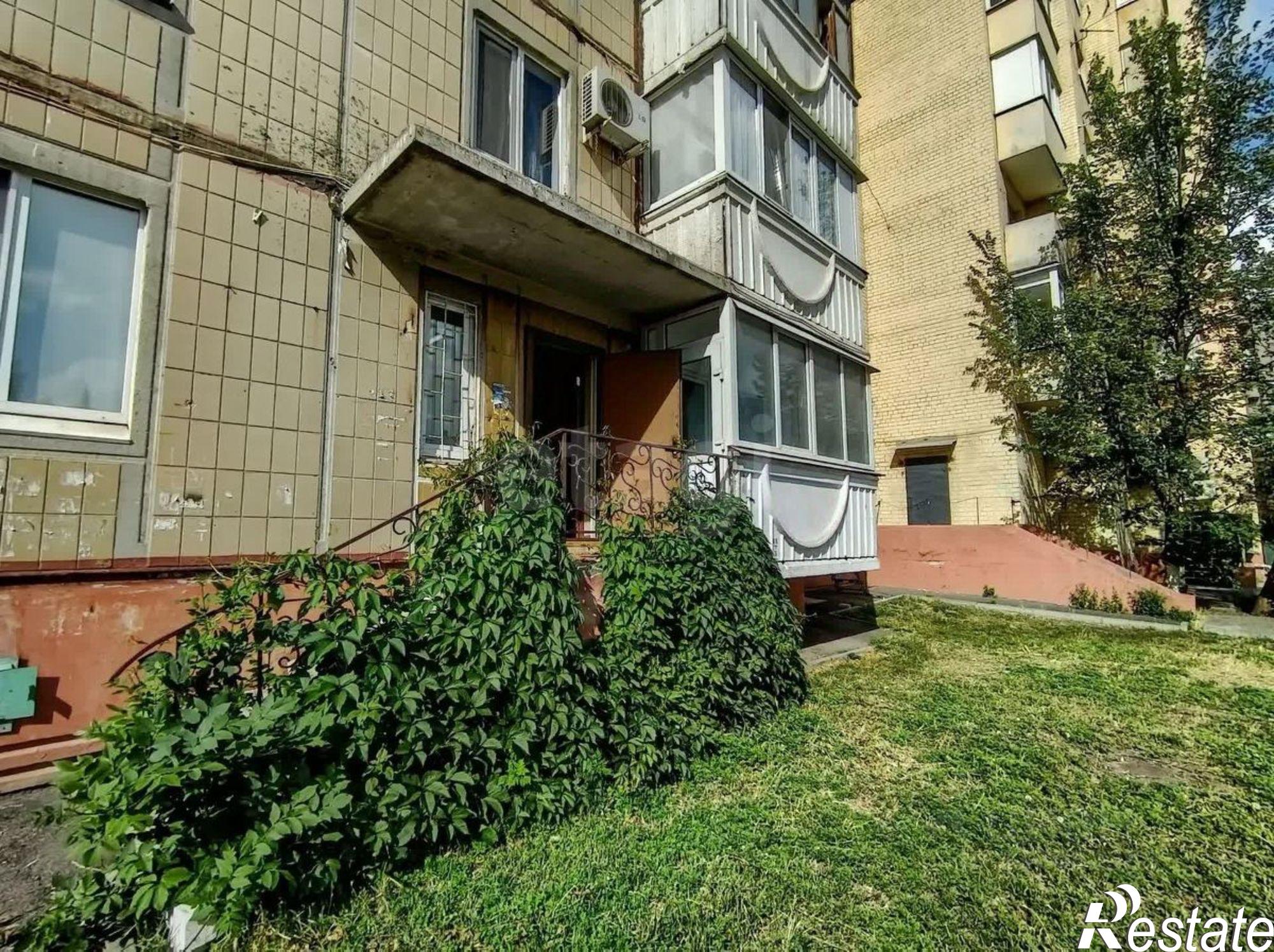 Купить офис, помещение под офис за 4 575 640 рублей на Народный б-р, 109
