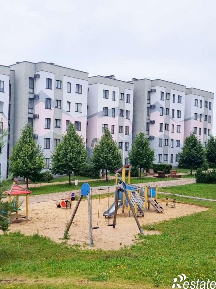 Студия Семейная улица, 25