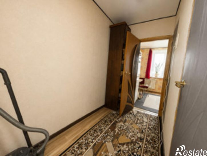 3-комн квартира Конева улица, 21