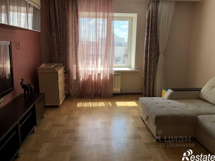 2-комн квартира ул Есенина, 46г,  д. 46г