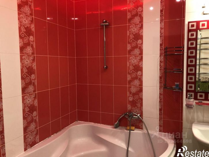 2-комн квартира ул Есенина, 46г,  д. 46г