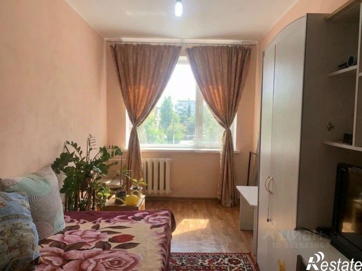 4-комн квартира б-р Юности, 2,  д. 2