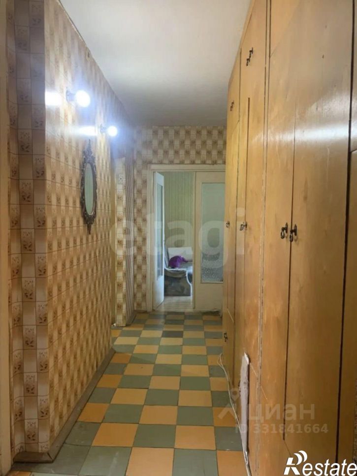 4-комн квартира б-р Юности, 2,  д. 2