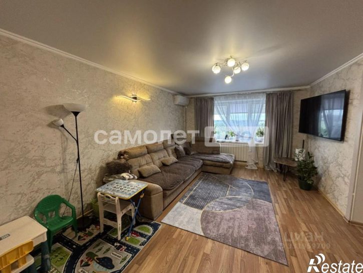 3-комн квартира ул Есенина, 32,  д. 32