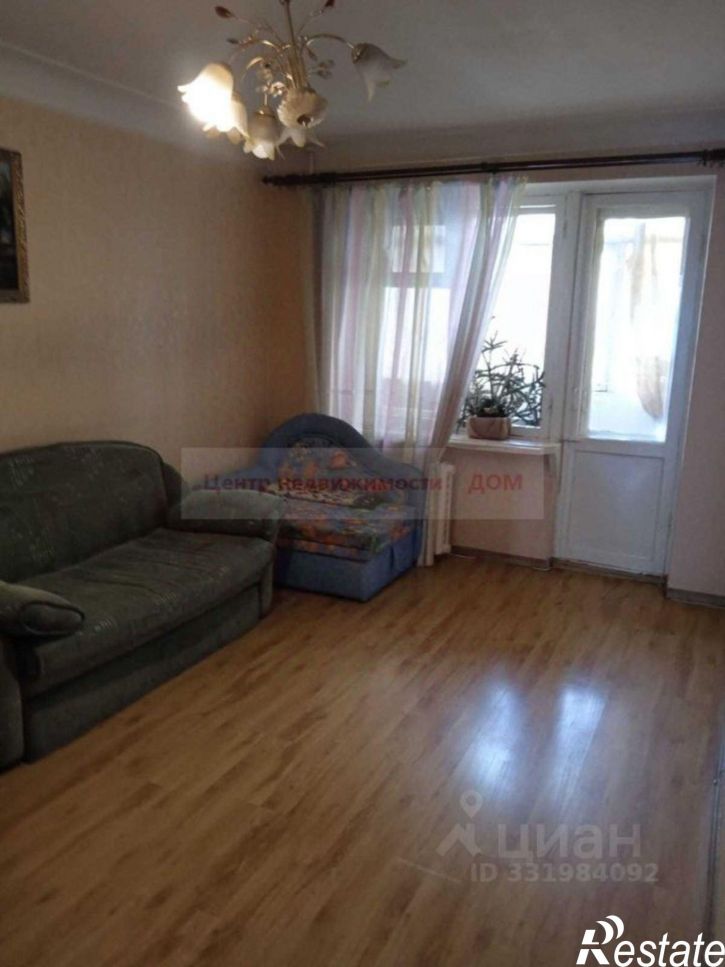 3-комн квартира пр-кт Славы, 20,  д. 20