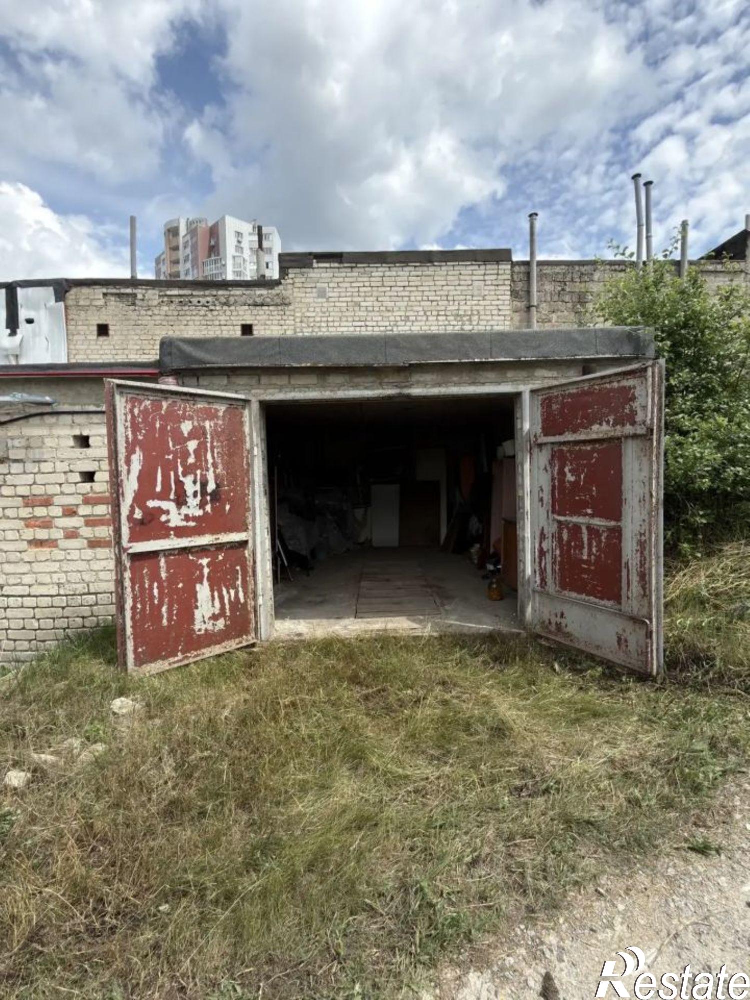 Купить гараж, место в паркинге за 550 008 рублей на б-р Юности, 45