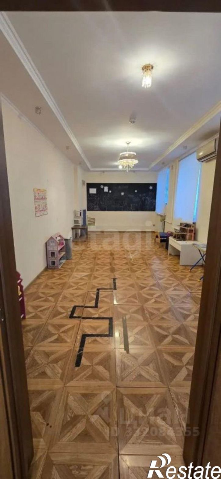 Помещение свободного назначения 1-й Заводской пер, 8,  д. 8
