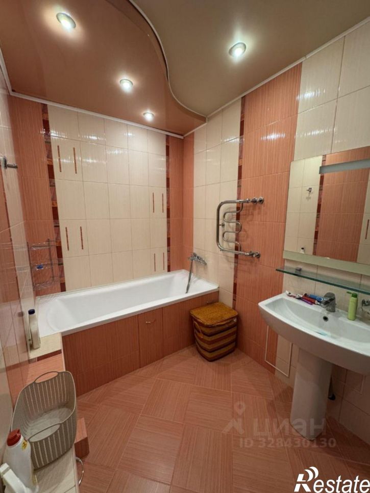 3-комн квартира ул Архиерейская, 5а,  д. 5а
