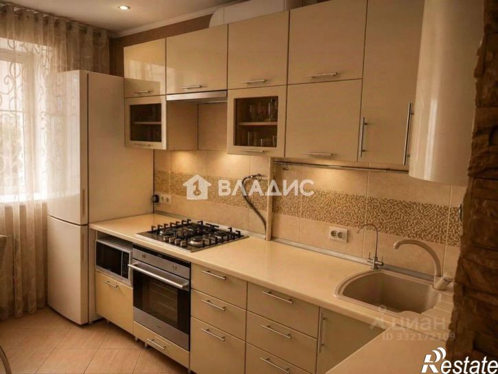 3-комн квартира ул Попова, 68а,  д. 68а