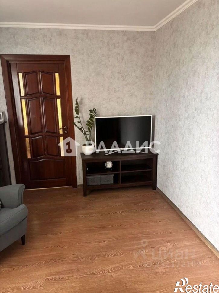 3-комн квартира ул Попова, 68а,  д. 68а