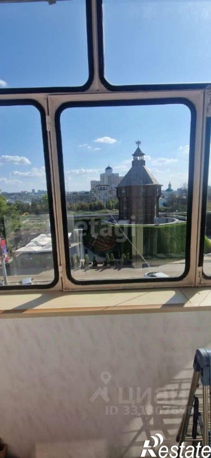 2-комн квартира пр-кт Славы, 82,  д. 82