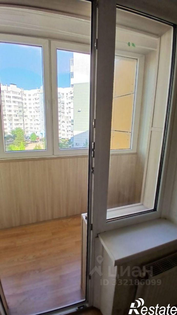 3-комн квартира б-р Юности, 45,  д. 45