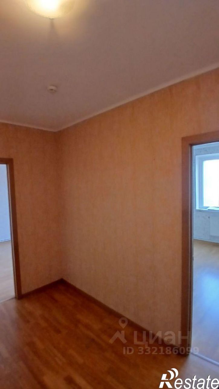 3-комн квартира б-р Юности, 45,  д. 45