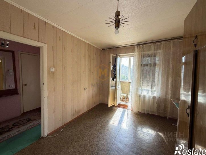 4-комн квартира б-р Юности, 10,  д. 10