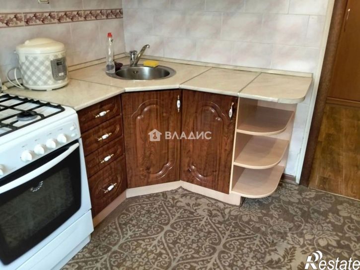 2-комн квартира б-р Юности, 21,  д. 21