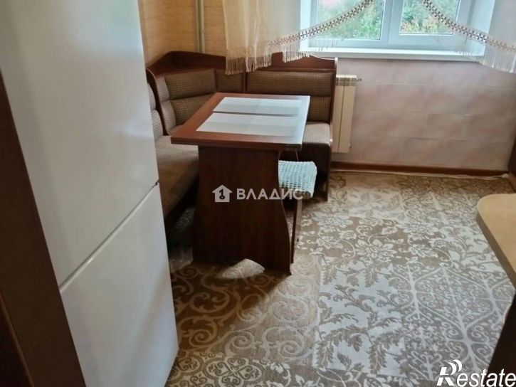 2-комн квартира б-р Юности, 21,  д. 21