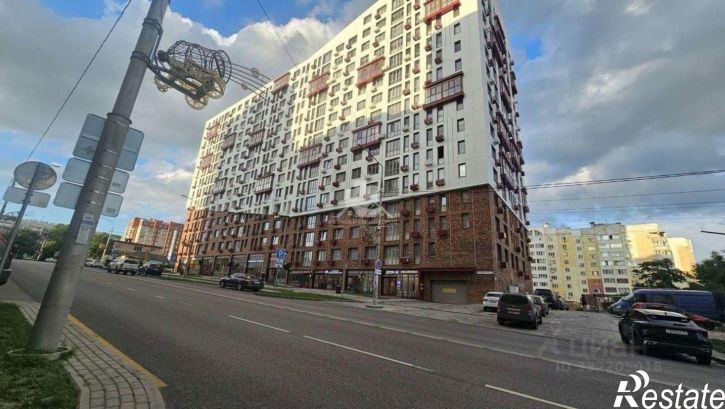 3-комн квартира ул Белгородского полка, 80,  д. 80