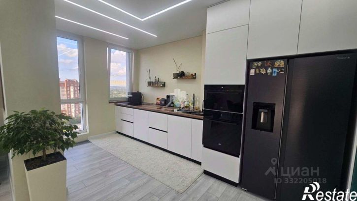 3-комн квартира ул Белгородского полка, 80,  д. 80