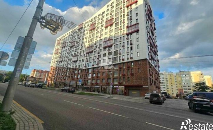 3-комн квартира ул Белгородского полка, 80,  д. 80