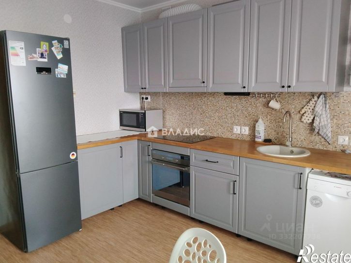 2-комн квартира б-р Юности, 41,  д. 41