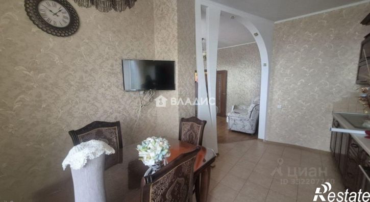 3-комн квартира ул Костюкова, 36б,  д. 36б