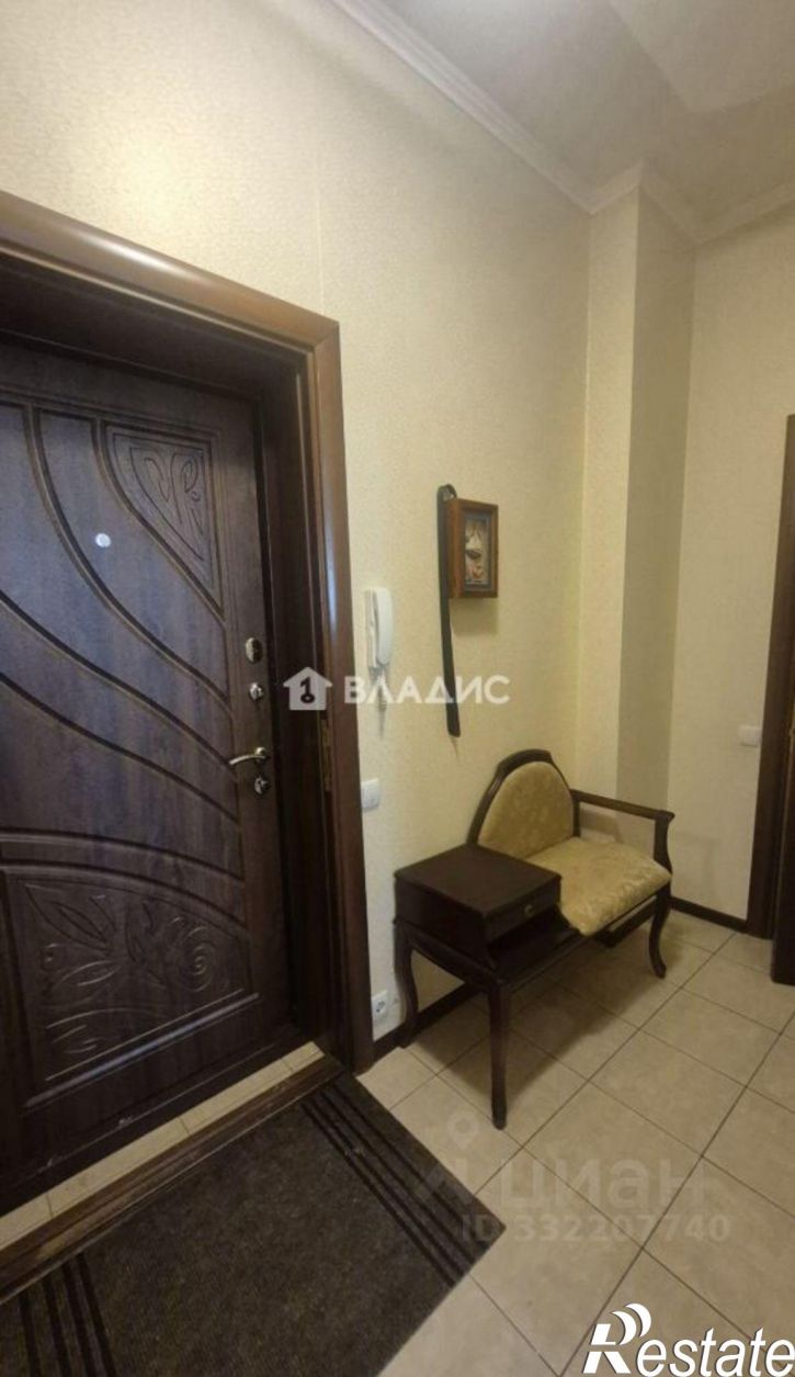 3-комн квартира ул Костюкова, 36б,  д. 36б