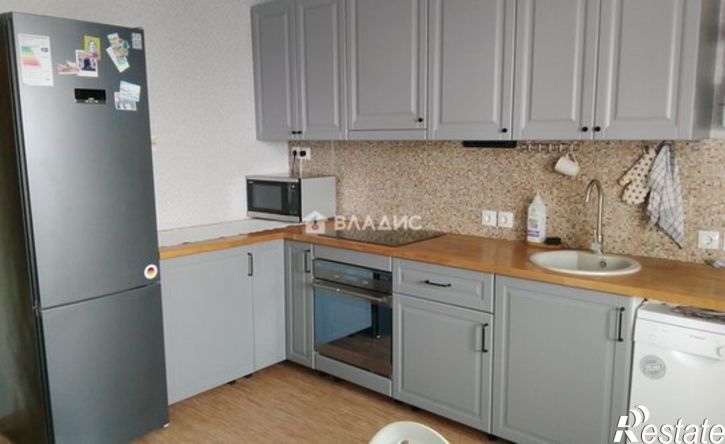 2-комн квартира б-р Юности, 41,  д. 41
