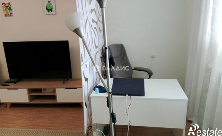 2-комн квартира б-р Юности, 41,  д. 41