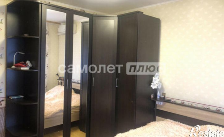 2-комн квартира ул Есенина, 54,  д. 54