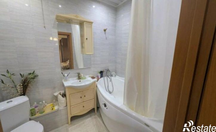 3-комн квартира ул Газовиков, 7,  д. 7