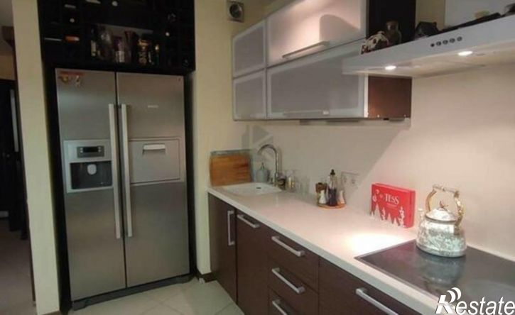 3-комн квартира ул 5 Августа, 37,  д. 37