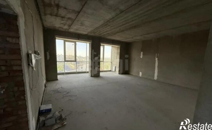 4-комн квартира ул им Катукова М.Е., 8,  д. 8