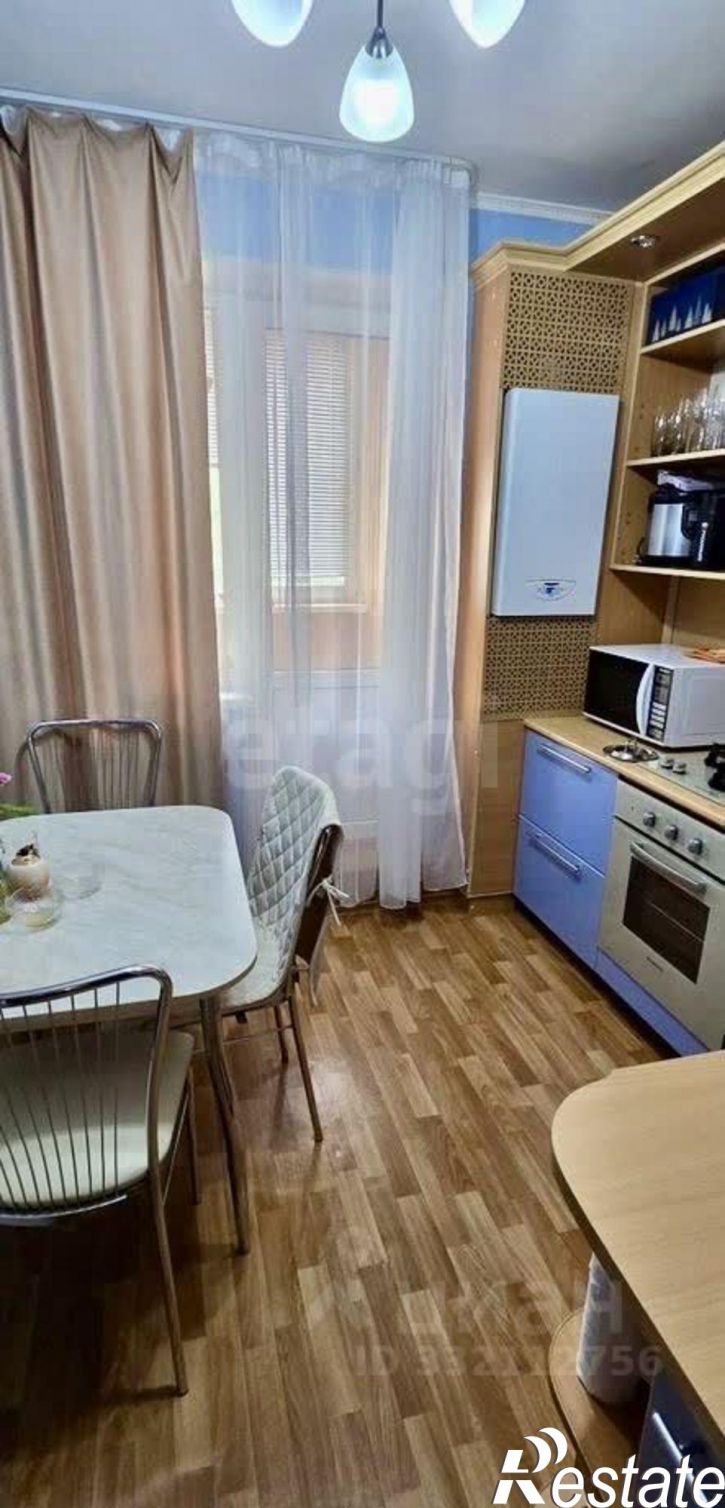 2-комн квартира ул Есенина, 44а,  д. 44а