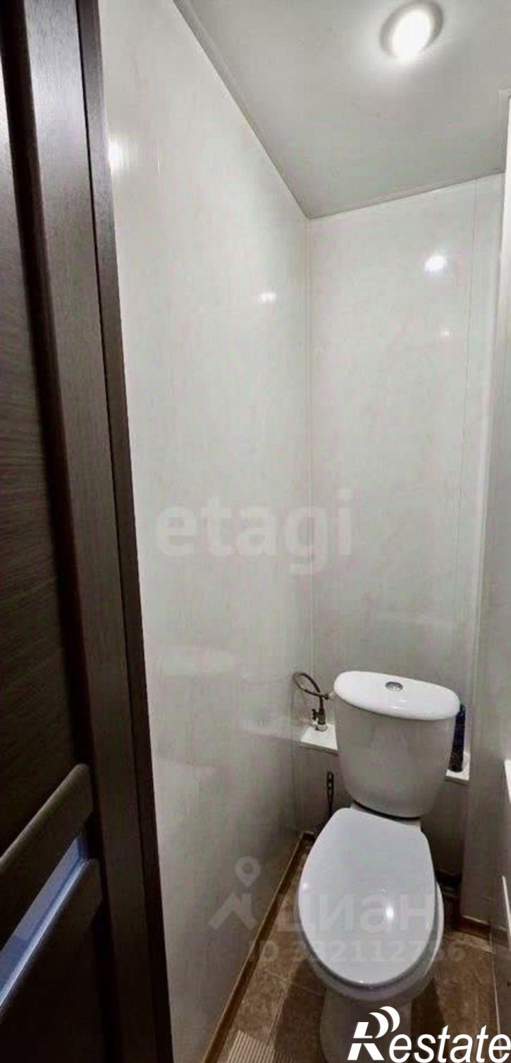 2-комн квартира ул Есенина, 44а,  д. 44а