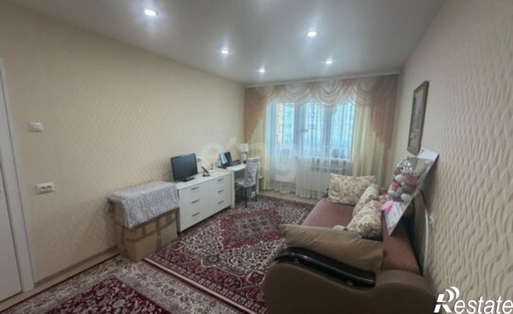 2-комн квартира ул Есенина, 12,  д. 12