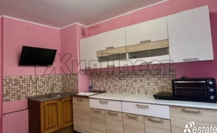 2-комн квартира ул Есенина, 20,  д. 20