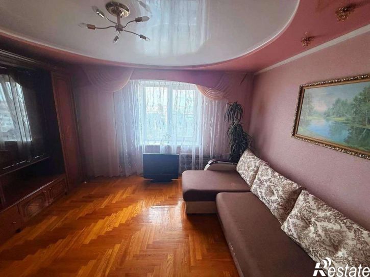 3-комн квартира Королева улица, 6