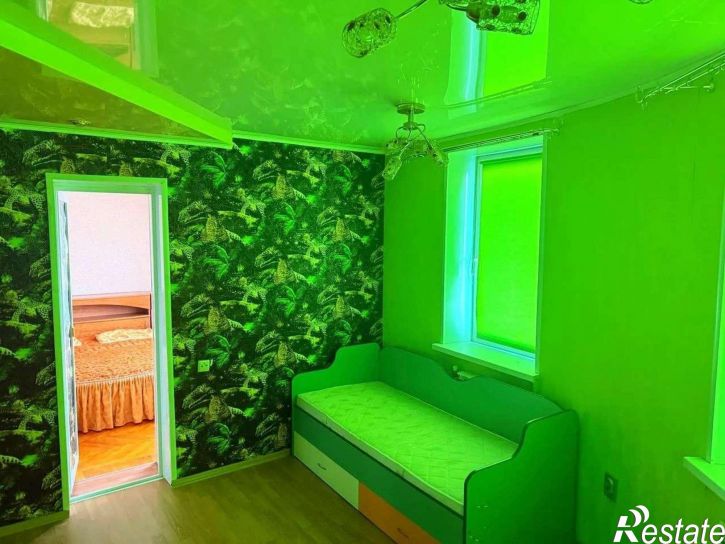 3-комн квартира Королева улица, 6