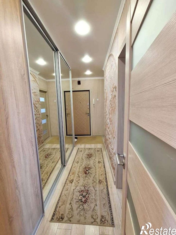 3-комн квартира Губкина улица, 17