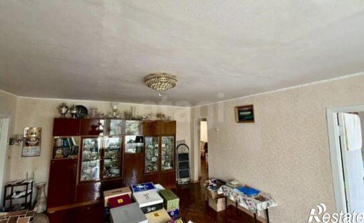 3-комн квартира Народный б-р, 101,  д. 101