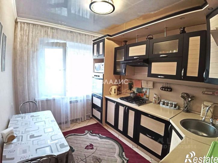 3-комн квартира ул 60 лет Октября, 9,  д. 9