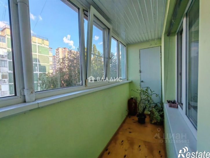 2-комн квартира ул Шаландина, 3,  д. 3