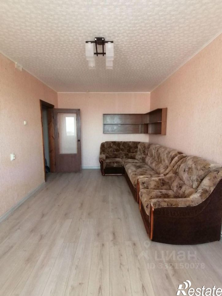 3-комн квартира б-р Юности, 37,  д. 37